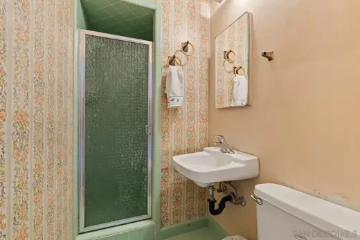 Pre-flip listing photo 29