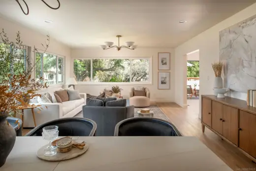 Current listing photo 3